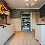 Ferienhaus Maison Georges - Cozy Dollhouse By The Sea! *